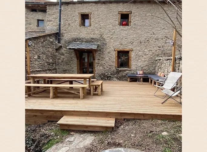 L'eterlou Authentique Partie De Corps De Ferme 10pers. Targassonne